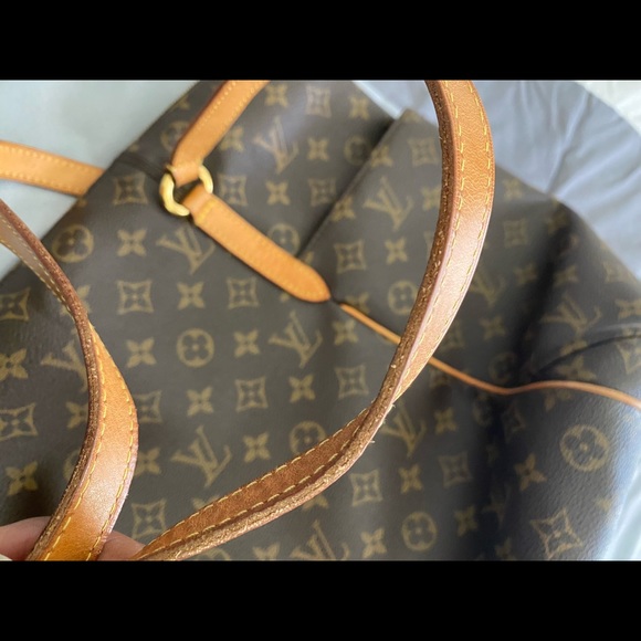 Sold🥳🥳🥳🥳🥳🥳Totally GM Monogram - Picture 4 of 8